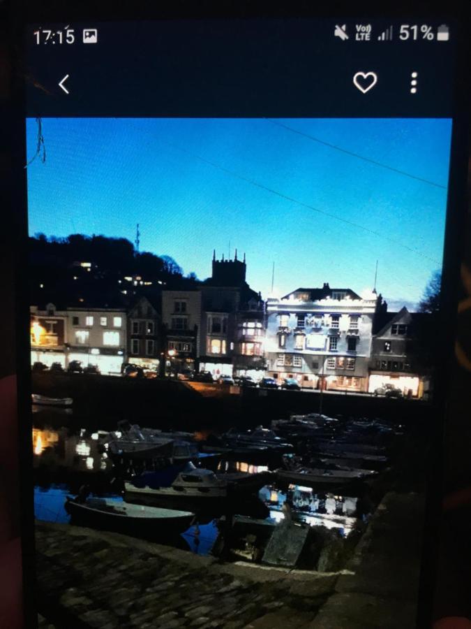 Beach Life Dartmouth Exterior photo